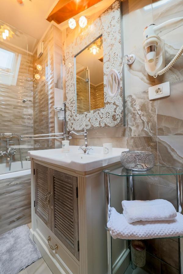 Royal Mia Apartma