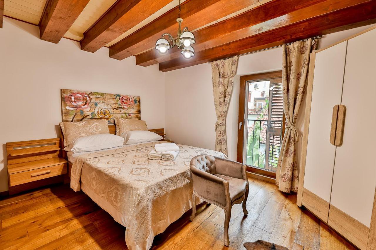 Royal Mia Apartma *
